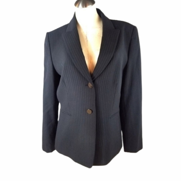 Tahari Jackets & Blazers - Tahari ASL 12 Blue Pinstripe Blazer